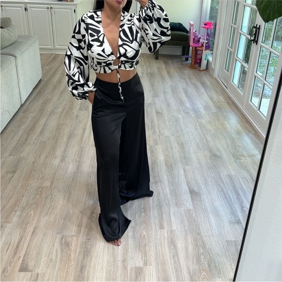 Caroline Constas Pants - Caroline Constas Black & White Retro Top & Black Pants Set
